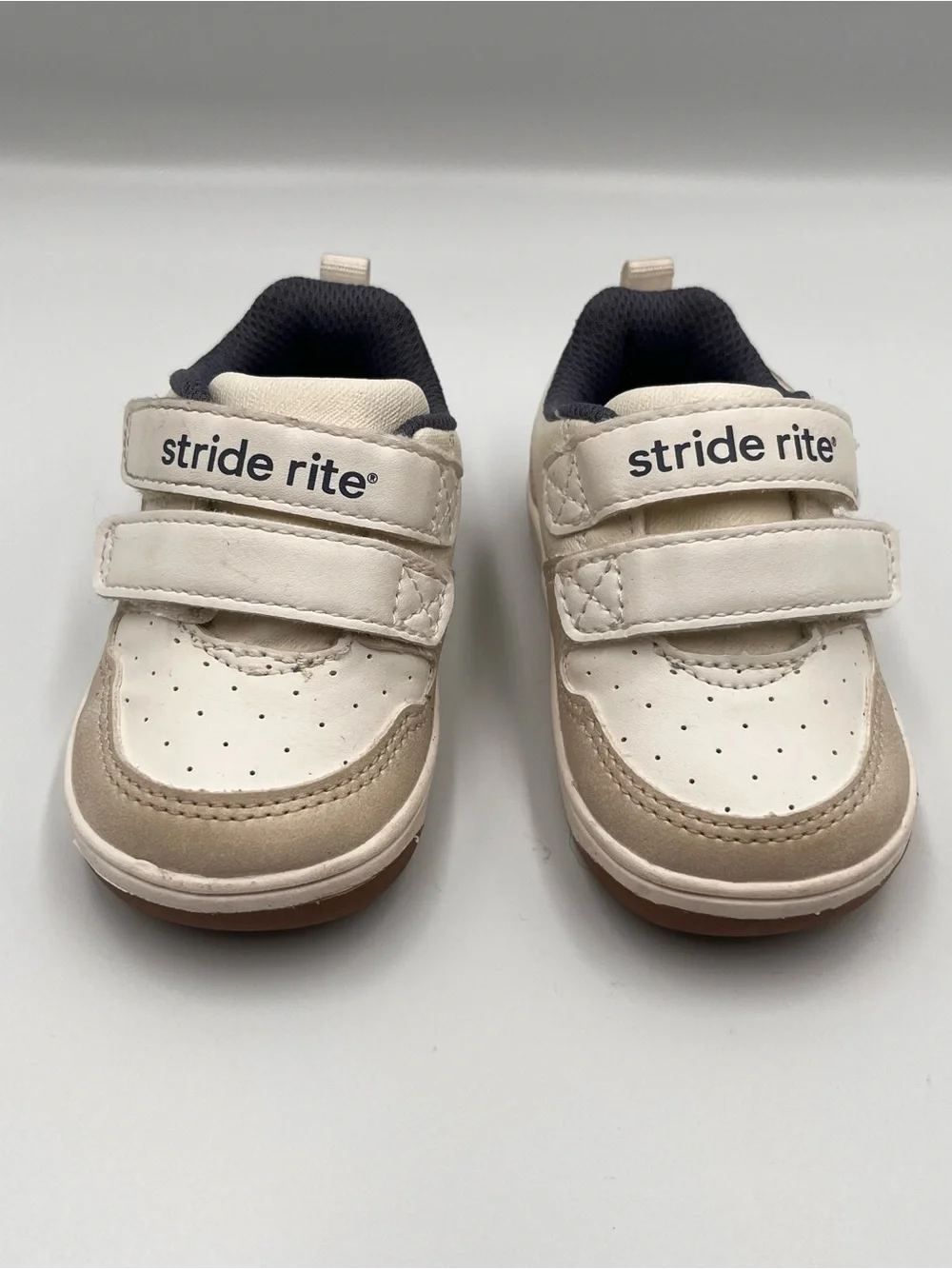 Stride Rite size white